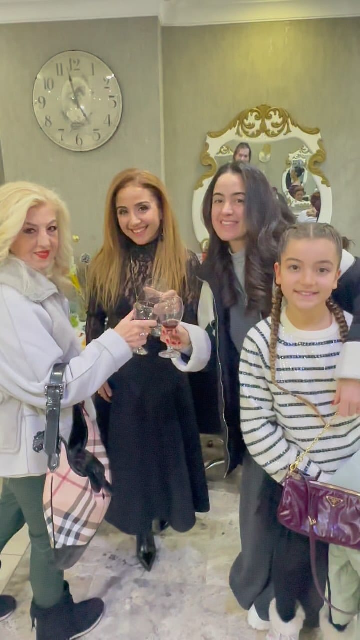 Post 3 by Nebahat Cenan Saç Tasarım Uzmanı on Instagram (video)