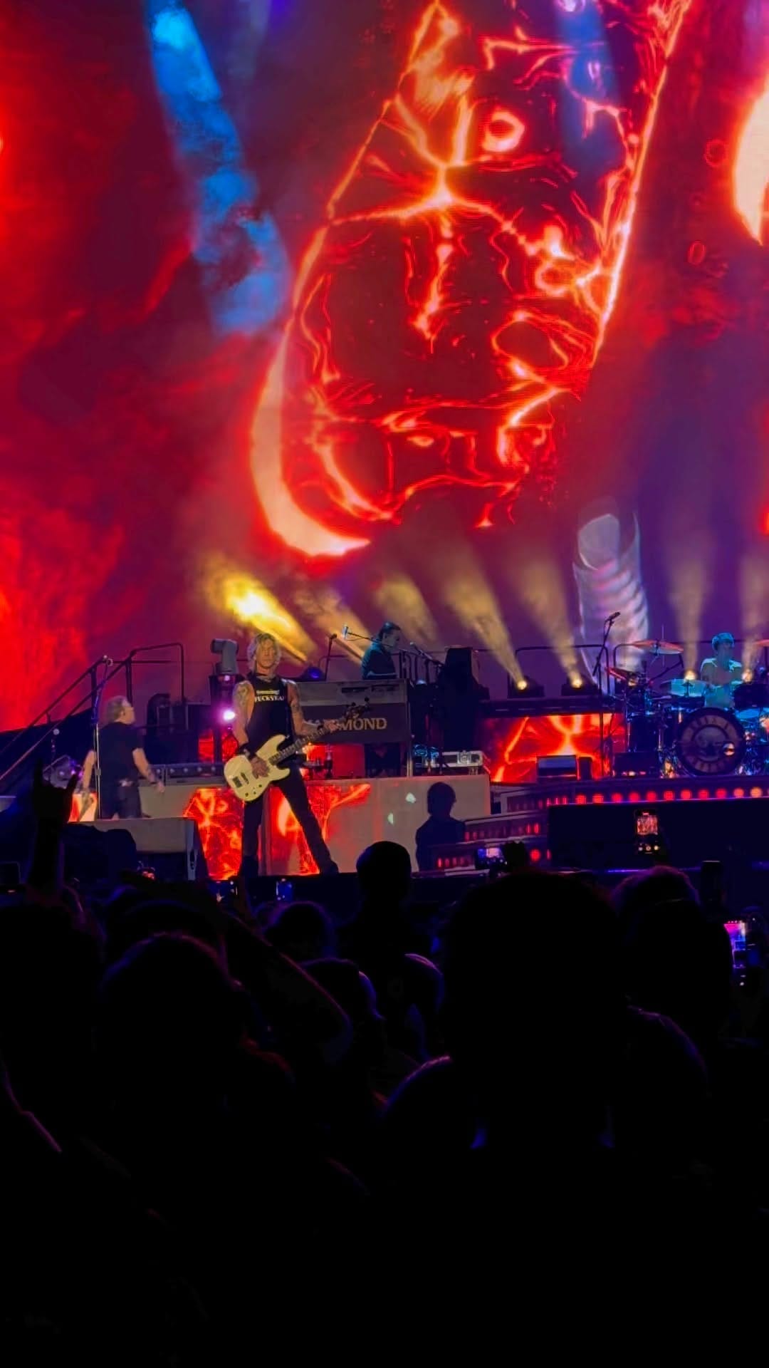 Post 3 by Mary on Instagram (video)