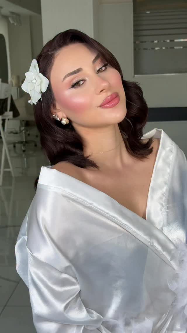 Post 8 by BURCIN KOLTAN || Wedding & Event Accessories on Instagram (video)