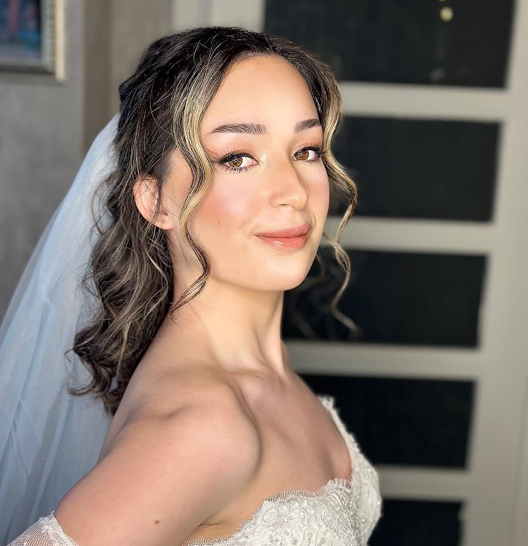 Post 7 by makeup Levent Ceceli on Instagram (carousel)
