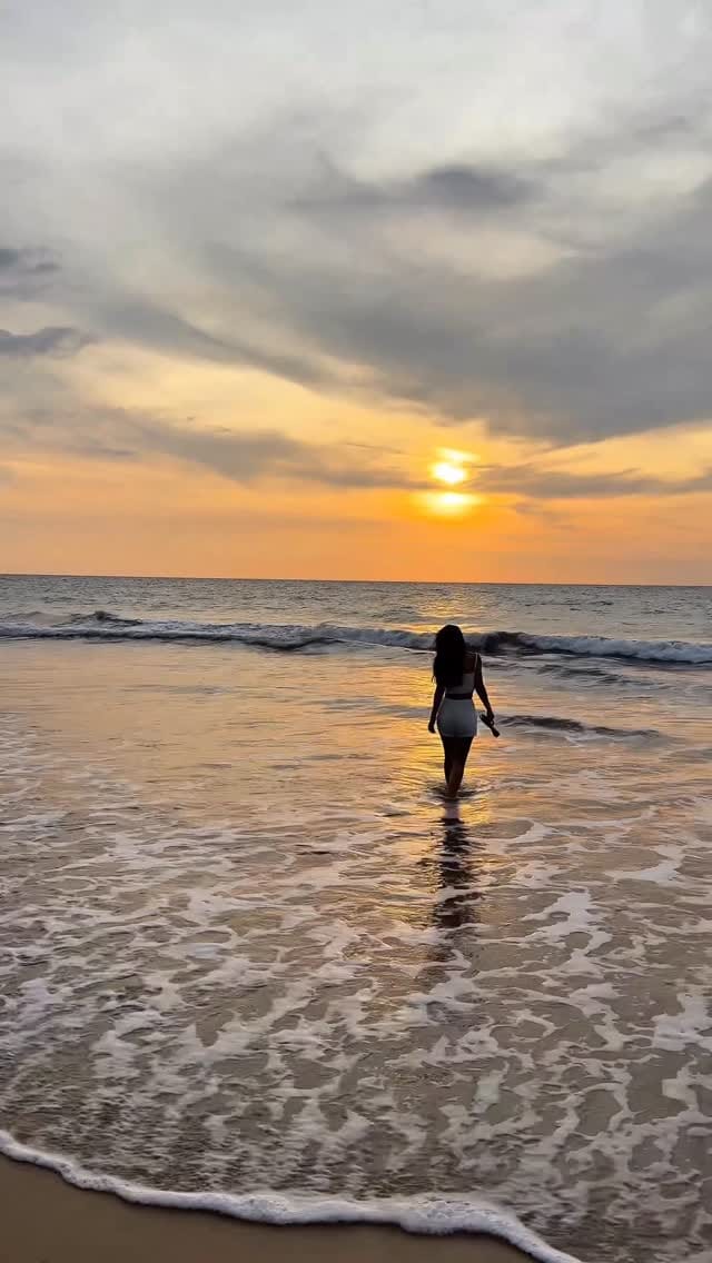 Post 5 by Karine Amatuni on Instagram (video)