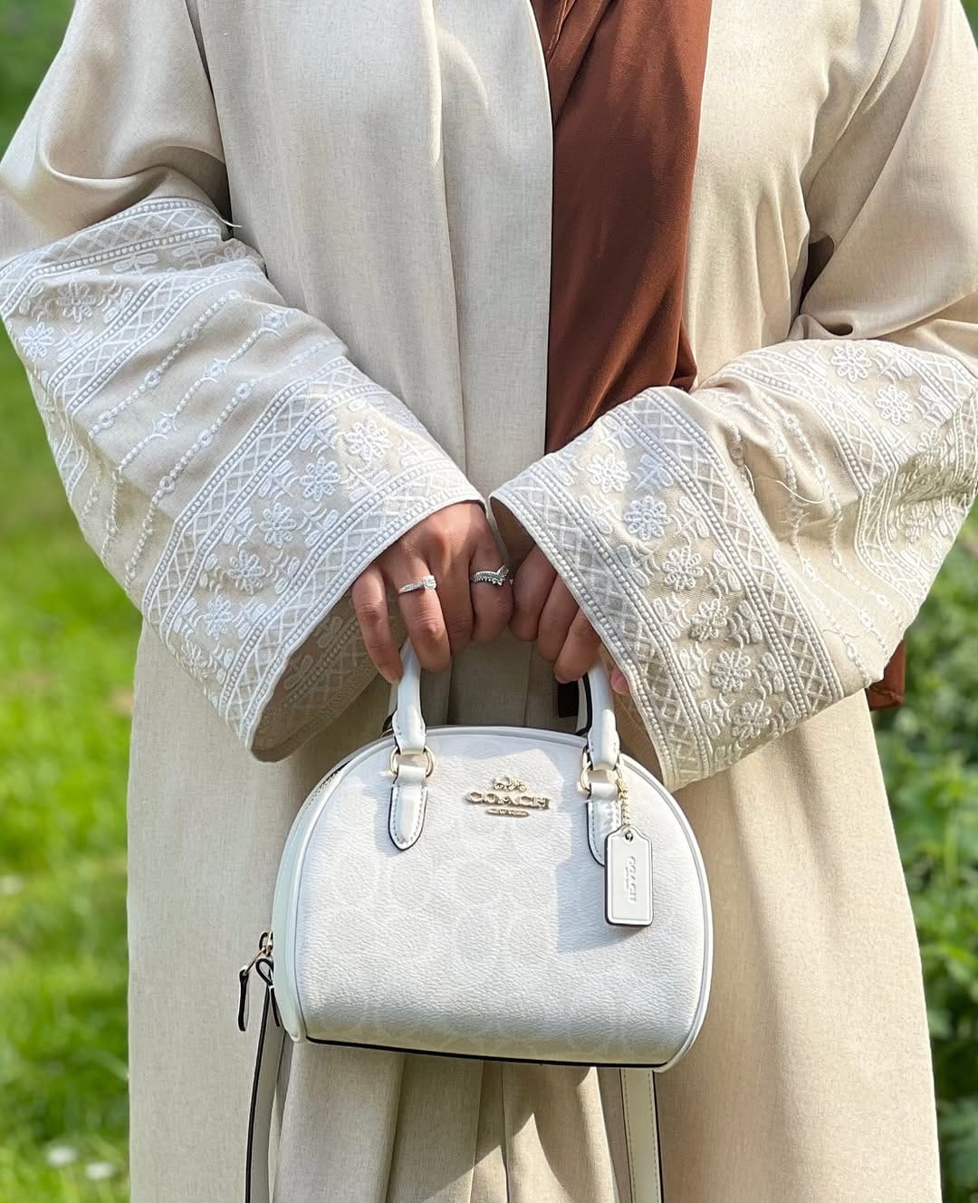 Post 8 by Zoya Modest Wear on Instagram (image)