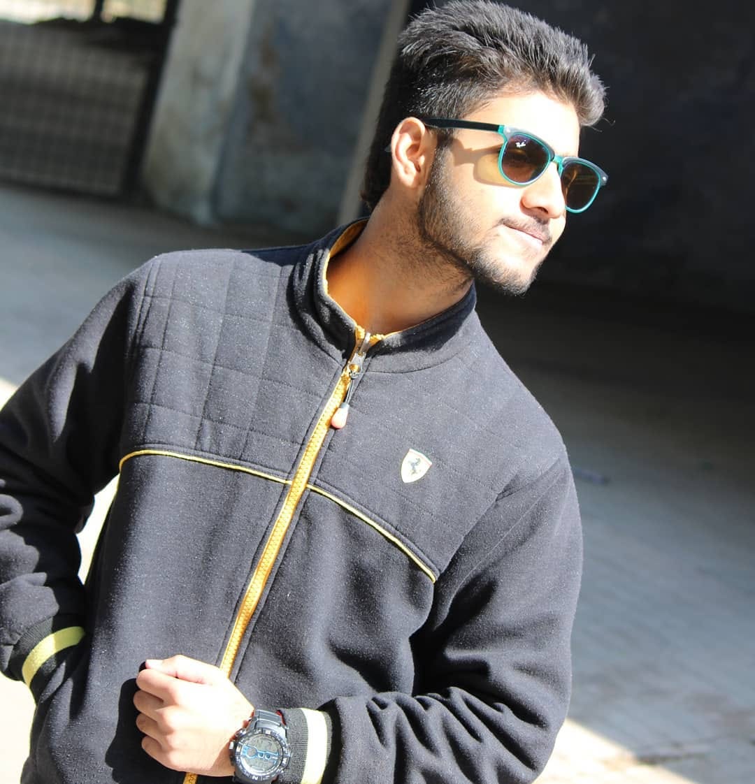 Post 6 by $u&H@NT J@!N on Instagram (image)