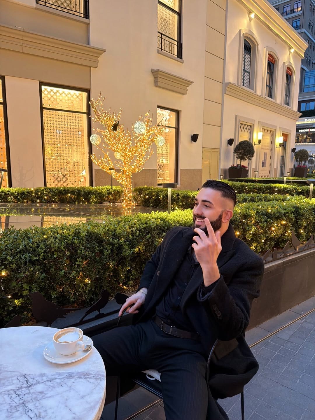 Post 5 by 𝗕𝗨𝗥𝗔𝗞 𝗕𝗔𝗬𝗥𝗔𝗞𝗧𝗔𝗥 | MAKEUP ARTİST on Instagram (carousel)