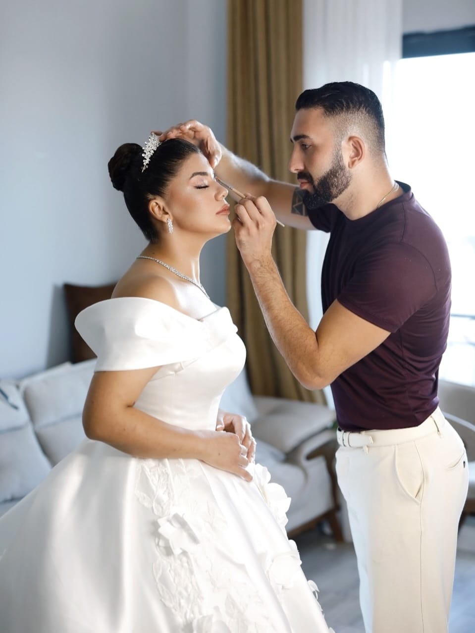 Post 6 by 𝗕𝗨𝗥𝗔𝗞 𝗕𝗔𝗬𝗥𝗔𝗞𝗧𝗔𝗥 | MAKEUP ARTİST on Instagram (carousel)