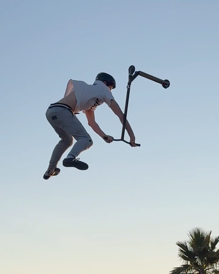 Post 9 by 𝙂𝘼𝙎𝙋𝘼𝙍𝘿 𝘼𝙍𝙉𝙊𝙐𝙇𝘿 on Instagram (carousel)