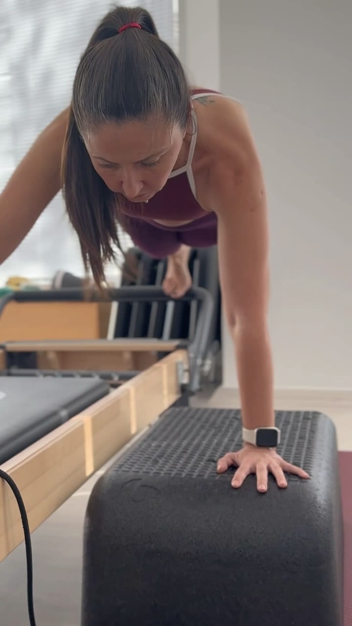 Post 3 by ✨Peri Melodi  - Yoga Pilates🌙 on Instagram (video)
