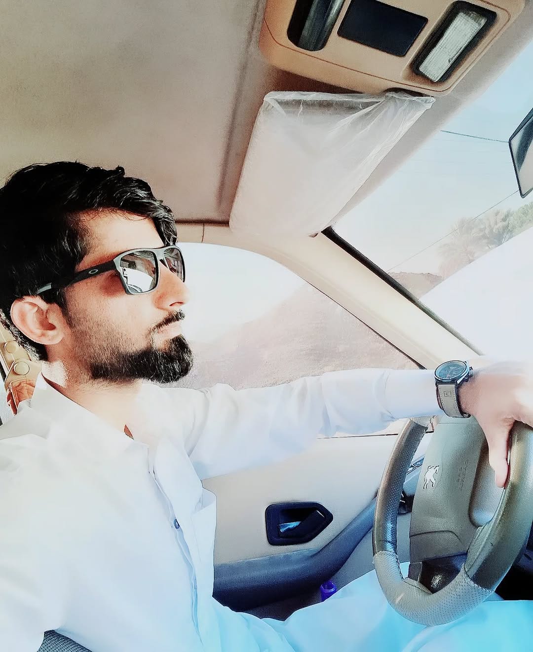 Post 2 by Javad Abadian on Instagram (image)