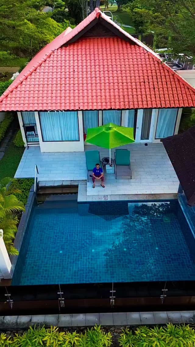 Post 2 by Zailan Sulong on Instagram (video)
