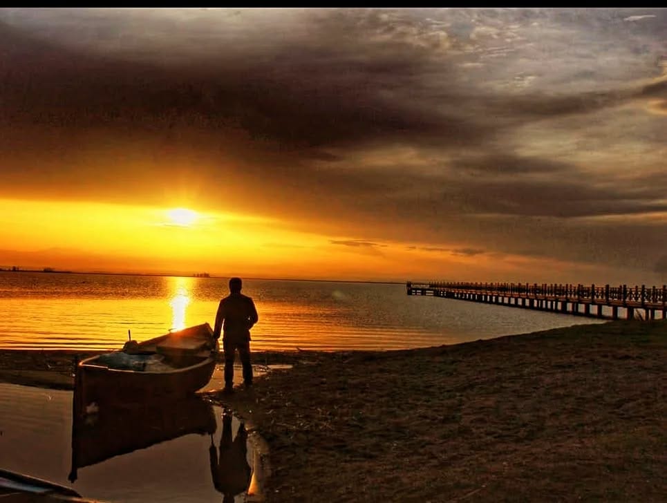 Post 9 by sunrise on Instagram (image)
