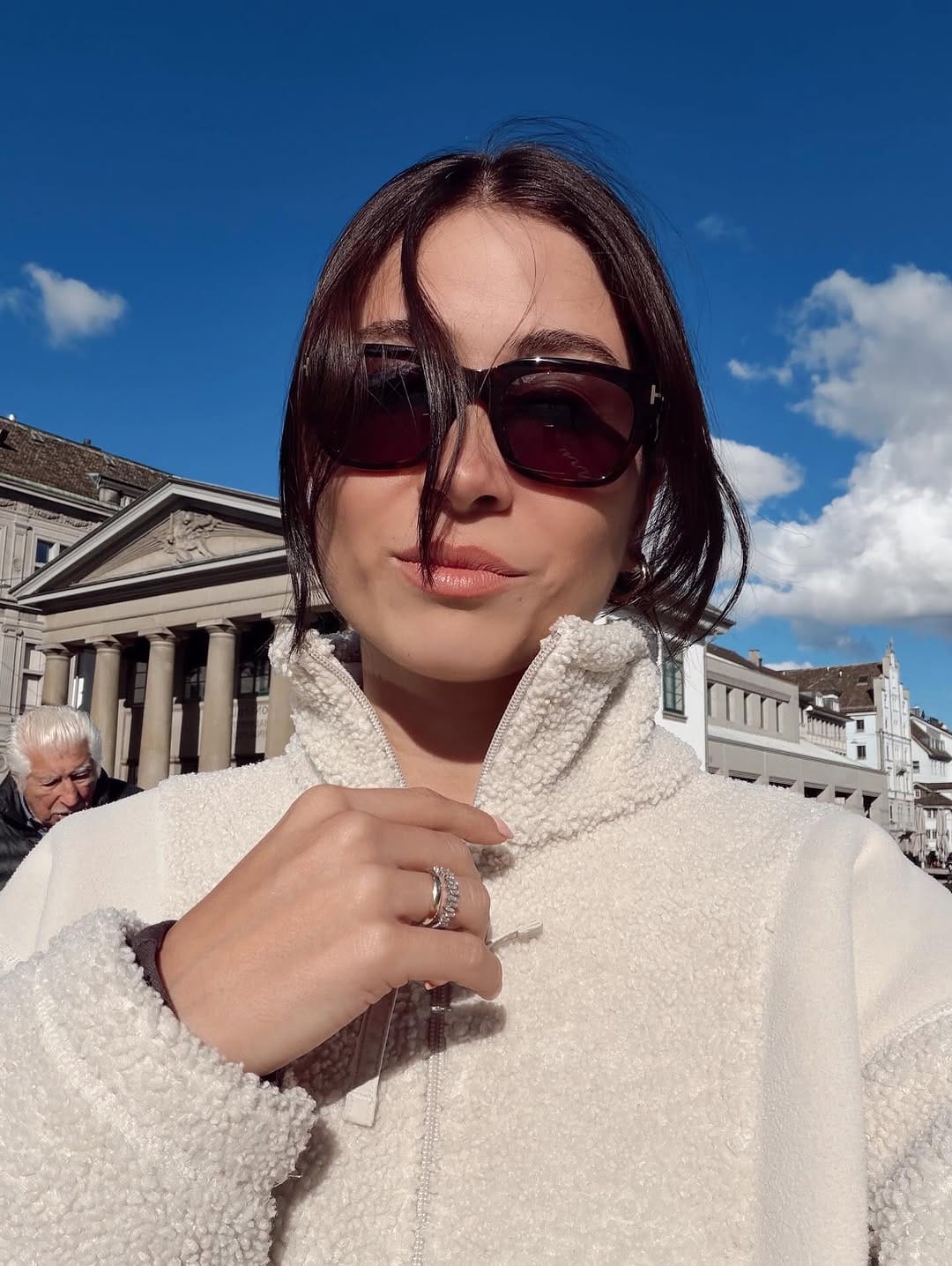 Post 10 by Ezgi Mut Erol on Instagram (image)