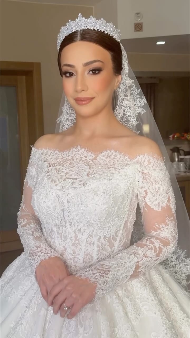 Post 2 by MERVE IŞIK on Instagram (video)