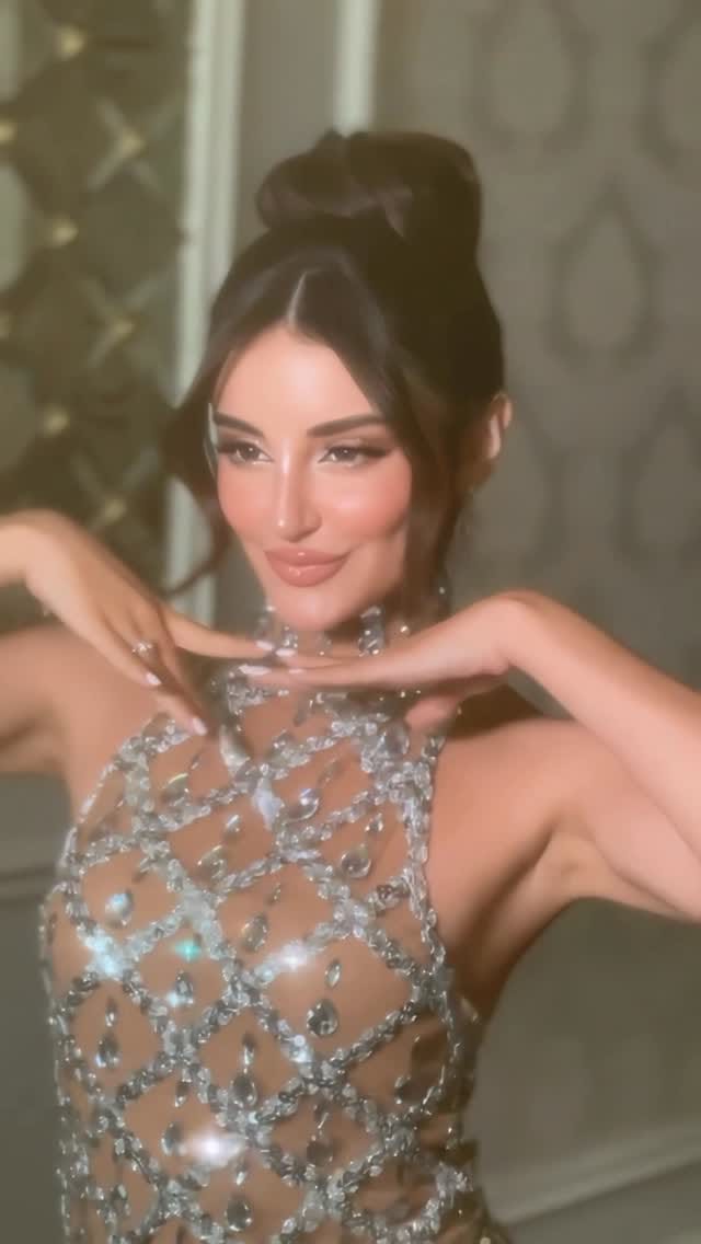 Post 2 by Alreem Beauty on Instagram (video)