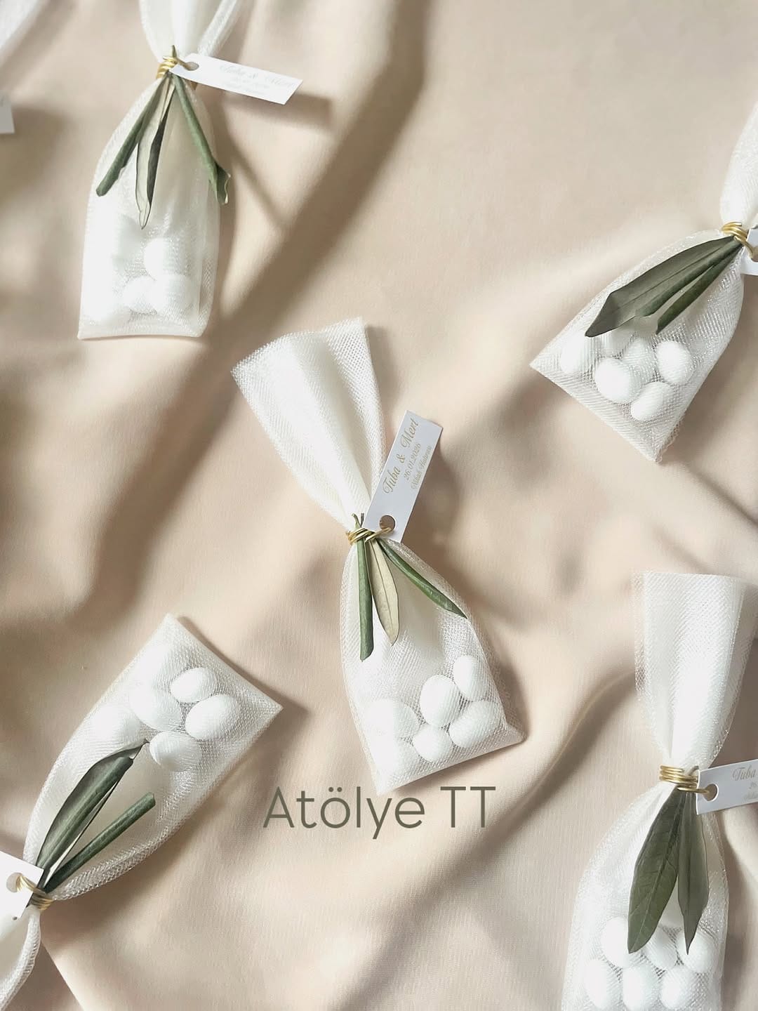 Post 9 by Hediyelik | Düğün | Nikah | Nişan | Söz | Kına on Instagram (carousel)