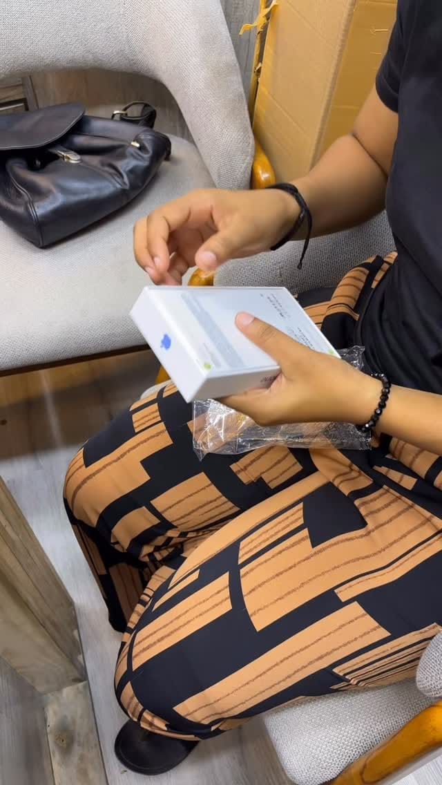 Post 3 by 𝔖𝔞𝔪𝔰𝔭𝔦𝔱𝔱𝔞  on Instagram (video)