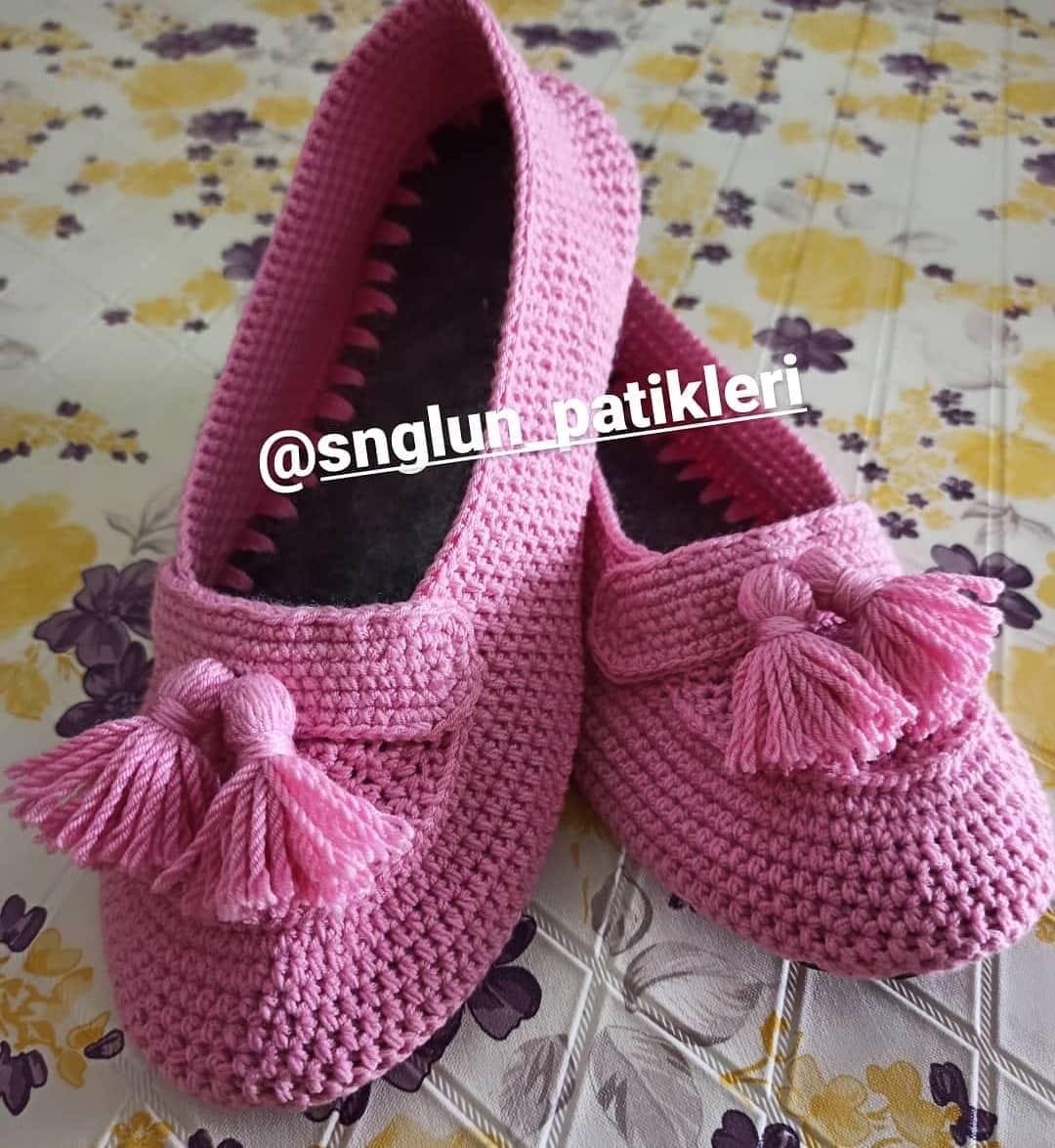 Post 2 by Şengül'ün Patik Dünyası on Instagram (image)