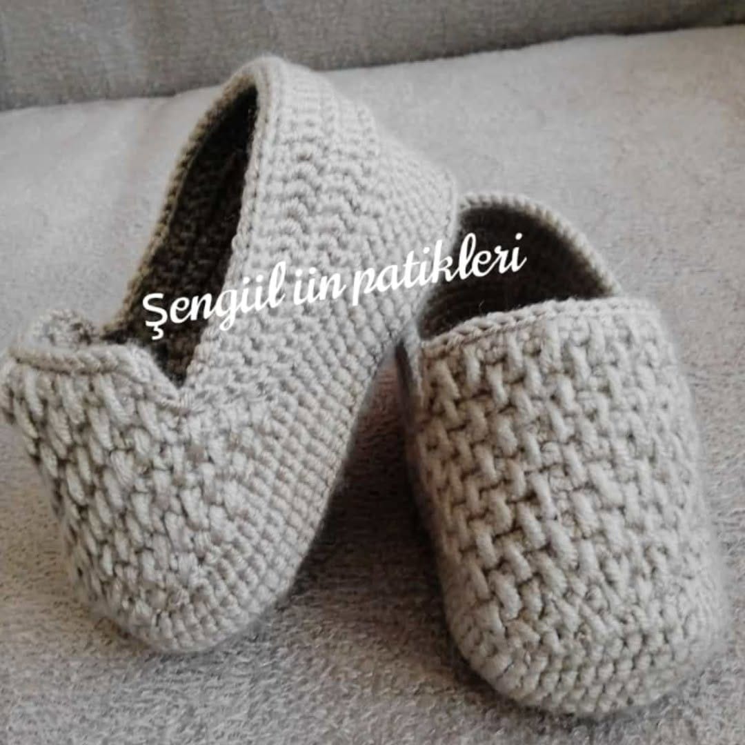 Post 6 by Şengül'ün Patik Dünyası on Instagram (image)