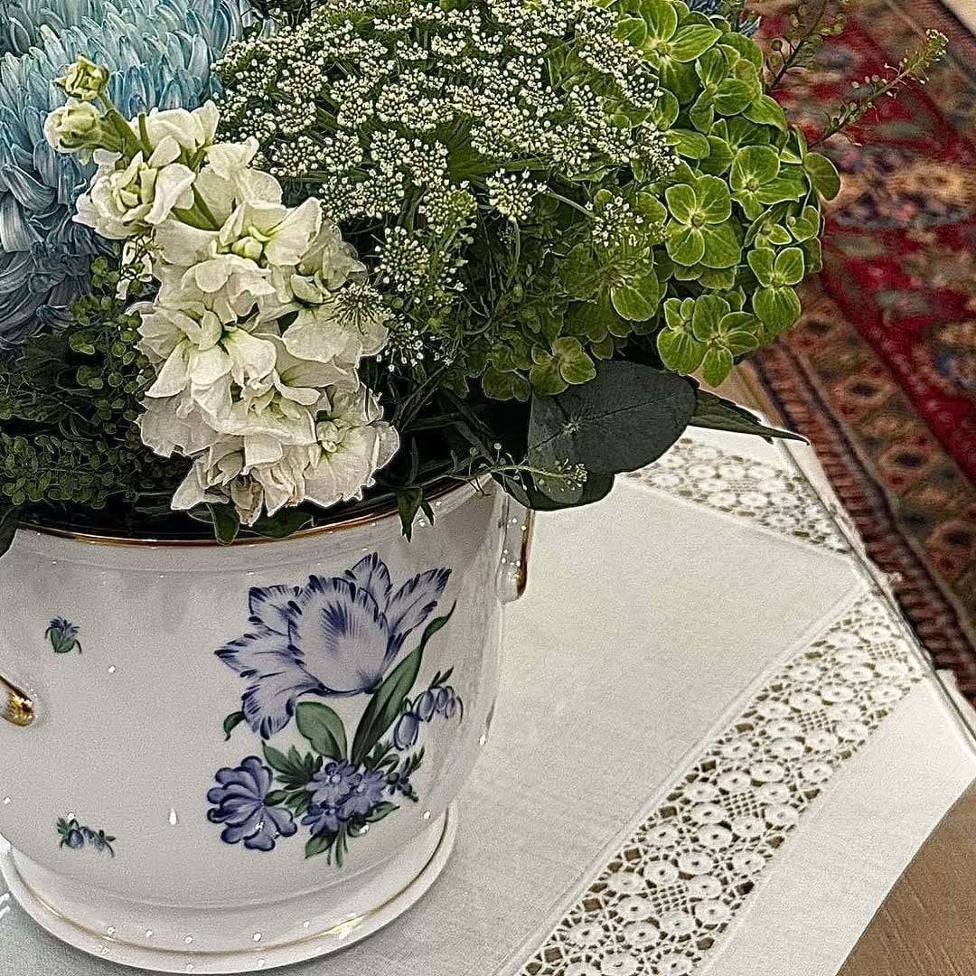 Post 9 by Flora Home Bedding on Instagram (image)