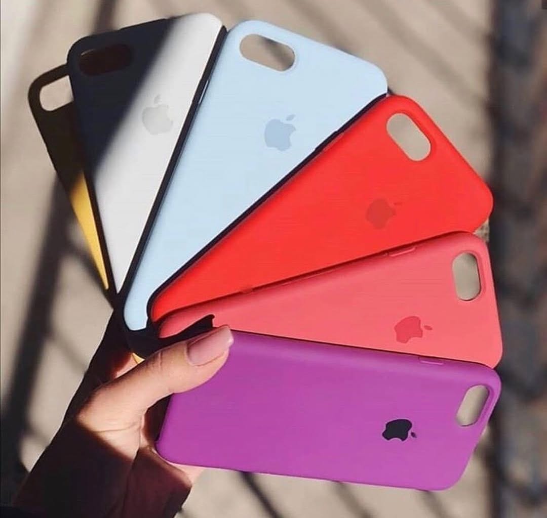Post 8 by Apple Iphone/Accessories on Instagram (image)