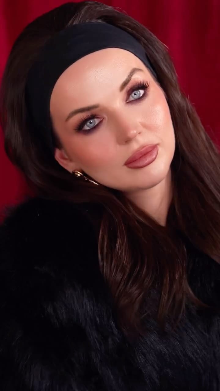 Post 2 by Merve on Instagram (video)
