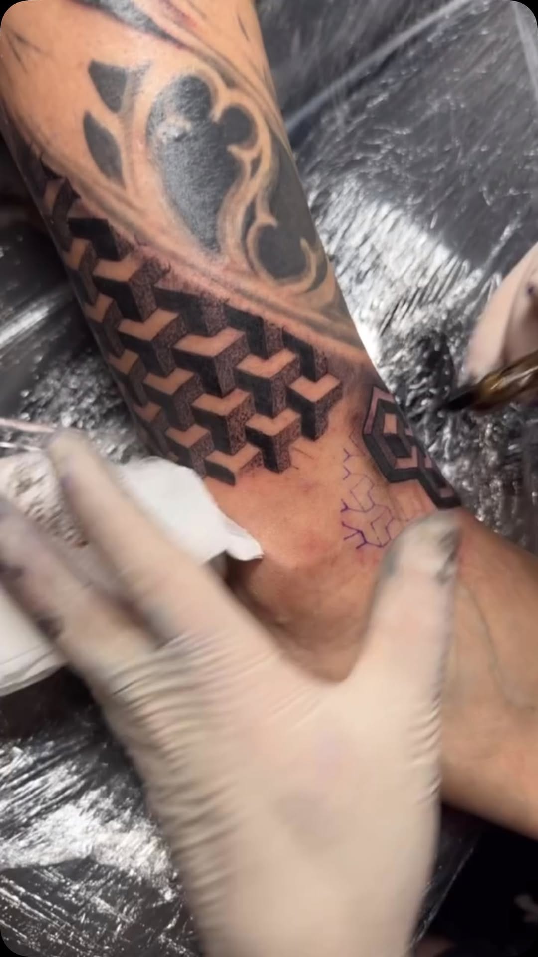 Post 4 by Yuniel alfonso hurtado on Instagram (video)