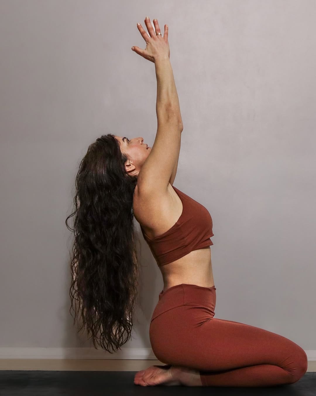 Post 6 by Deniz Atmaca 🪶 Yoga Dans Acroyoga Reiki 🌀 on Instagram (image)