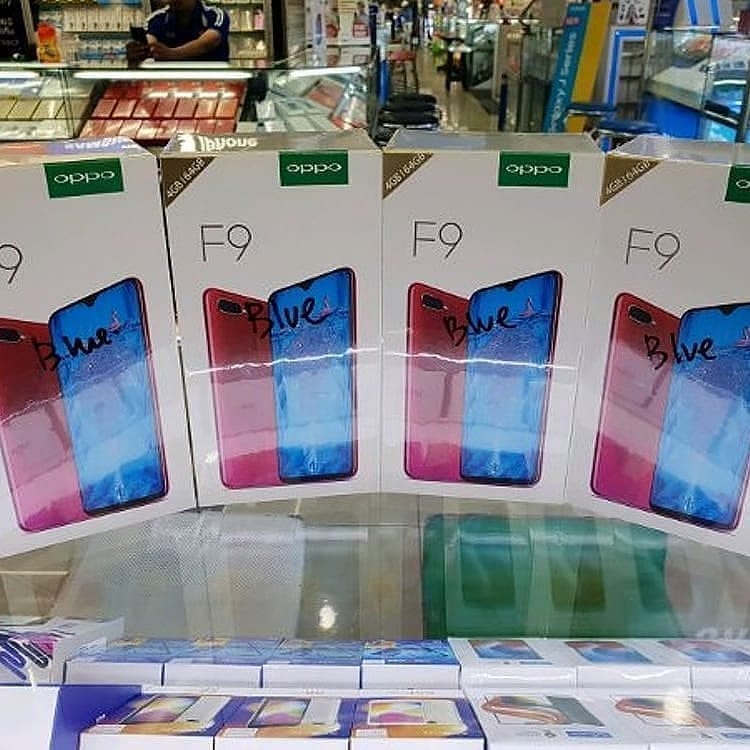 Post 3 by TOKO HANDPHONE on Instagram (image)