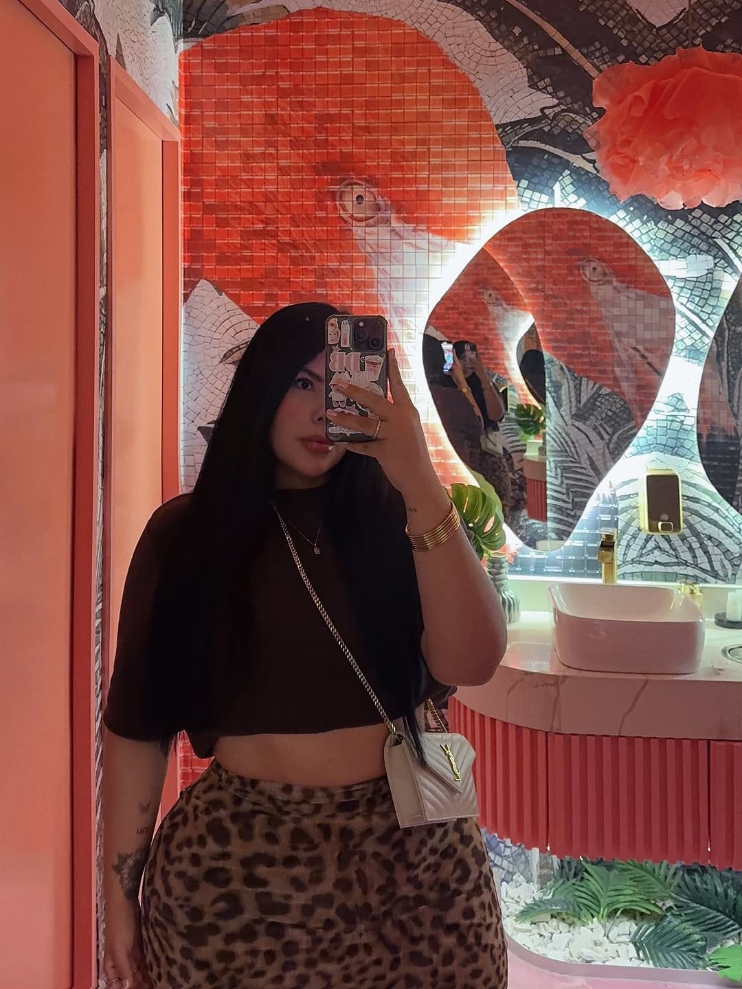 Post 8 by Dore 🌟 on Instagram (carousel)