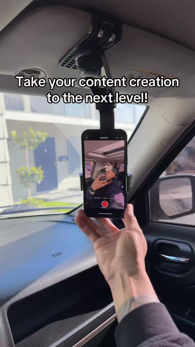 Post 2 by JayCash on Instagram (video)