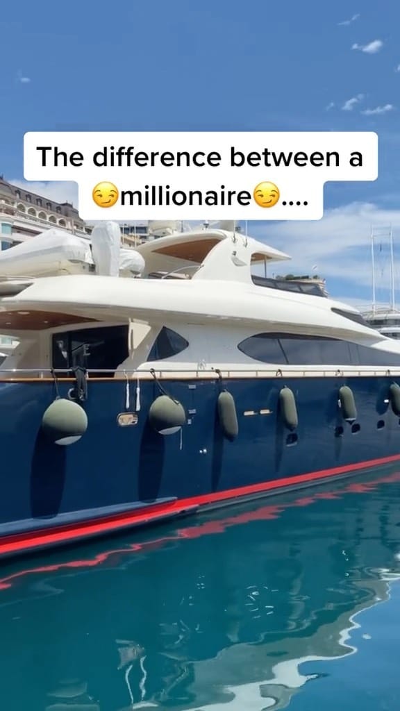 Post 8 by JayCash on Instagram (video)