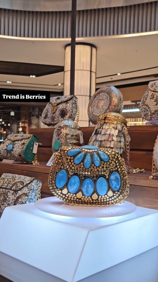 Post 5 by Berries Tasarım Çantalar on Instagram (video)