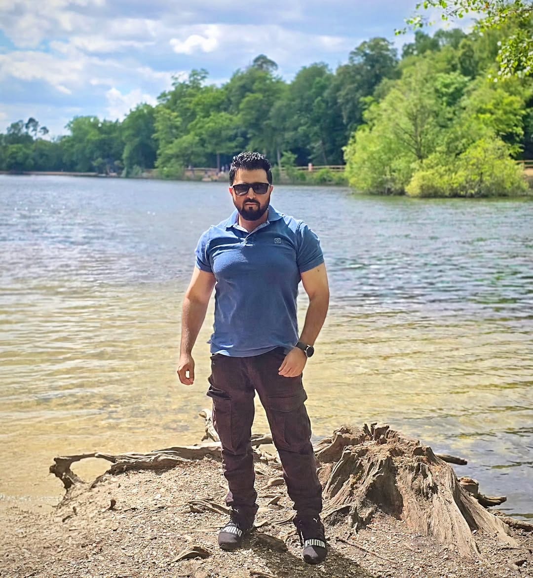 Post 8 by Umer Chaudhry on Instagram (image)