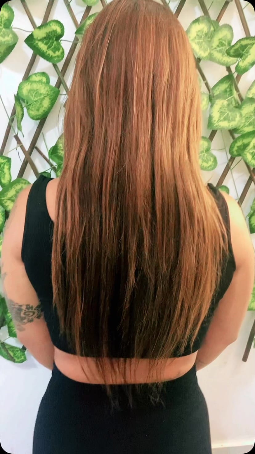 Post 4 by Kelly Santos Mega-Hair on Instagram (video)
