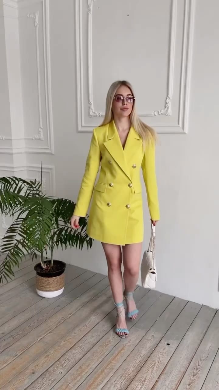 Post 4 by @jeansovka on Instagram (video)