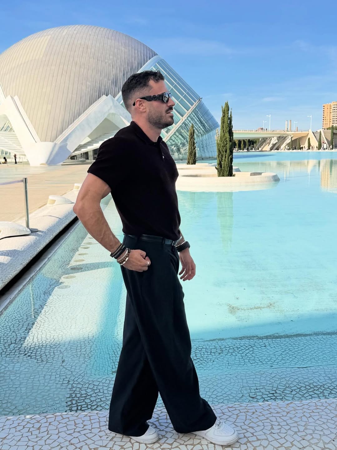 Post 5 by Álvaro Pérez LLanes on Instagram (carousel)