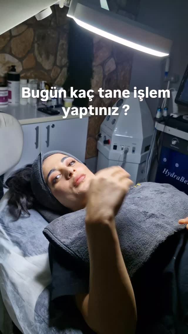 Post 1 by Elita Life Güzellik on Instagram (video)