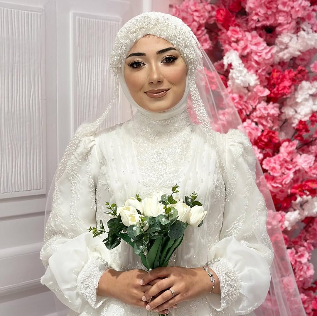 Post 9 by 𝓐𝓻𝓮𝓵 𝓖𝓮𝓵𝓲𝓷𝓵𝓲𝓴 on Instagram (carousel)
