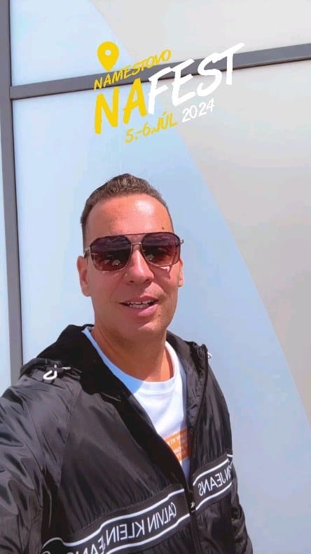 Post 8 by Miloš Fosko Kmošek on Instagram (video)