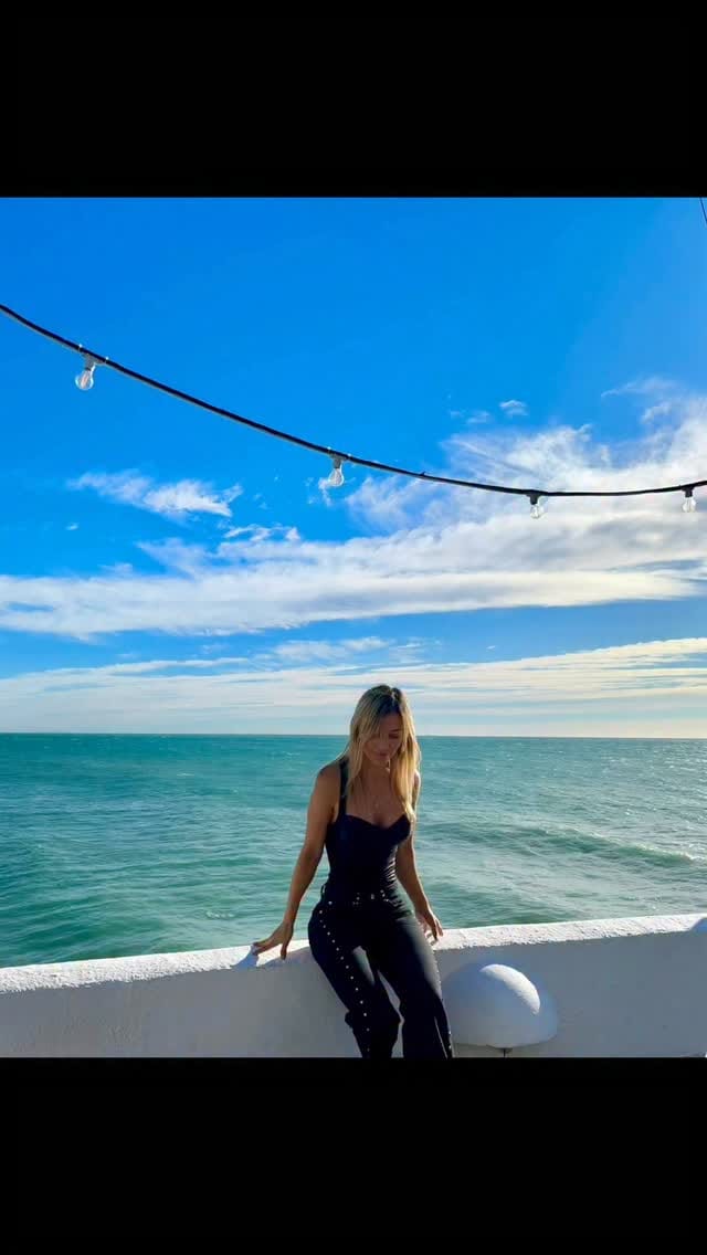 Post 4 by ⭐️CAROLINA DIAZ ⭐️ on Instagram (video)