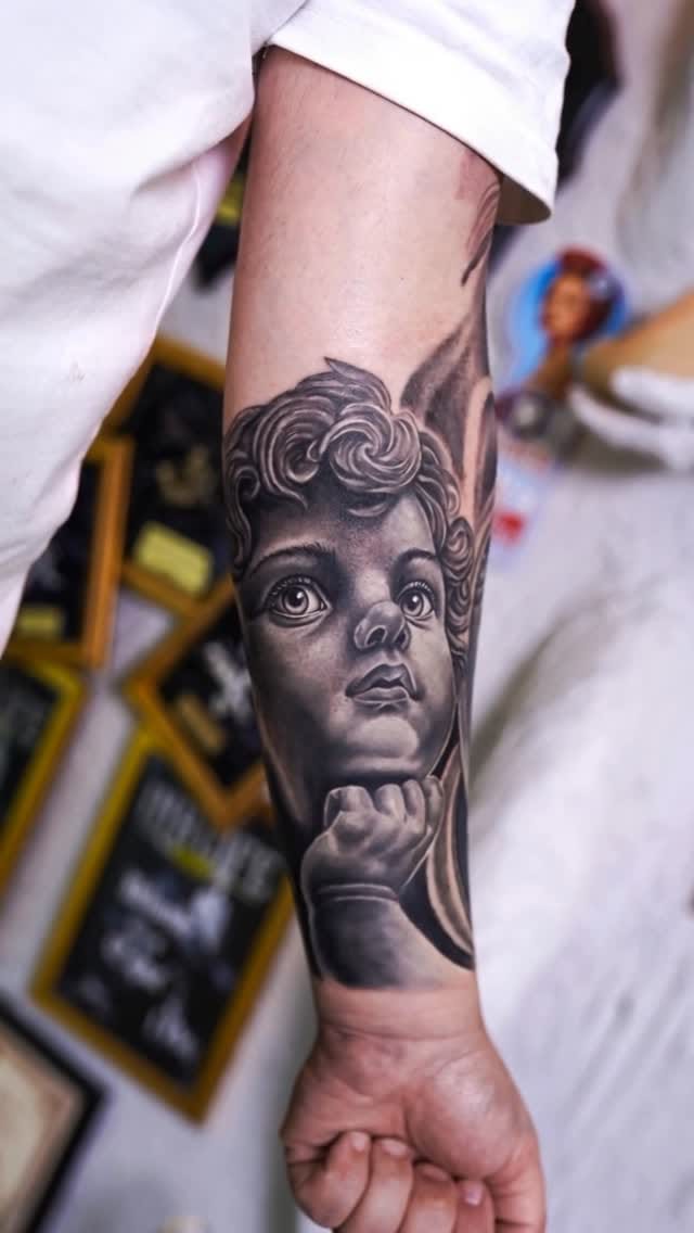 Post 6 by Dreamer Tattoo Bakırköy Dövme Piercing on Instagram (video)