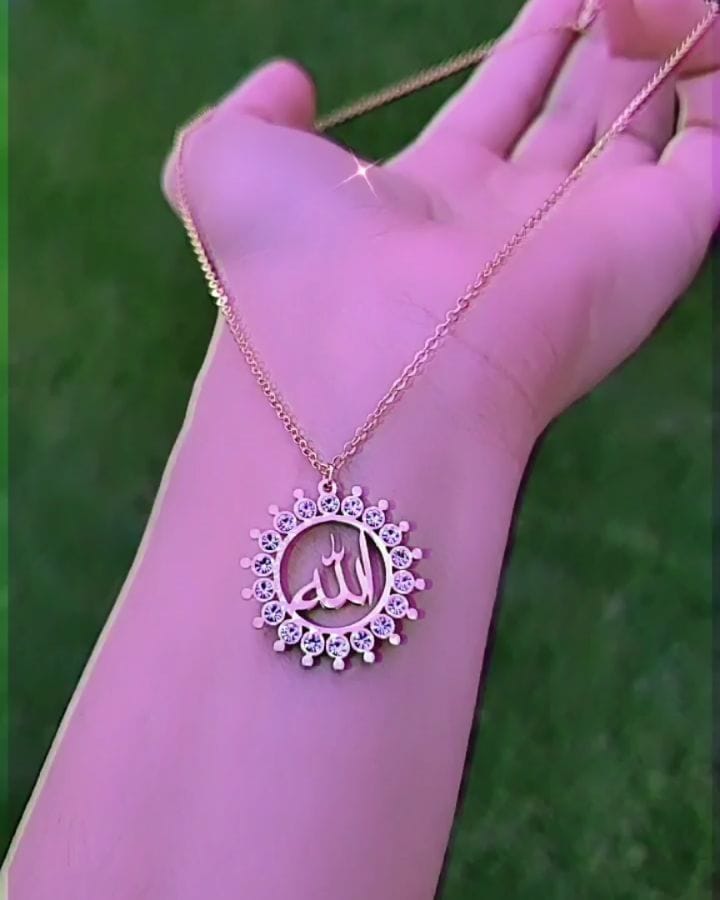 Post 7 by Imalsa Cosmetics on Instagram (video)