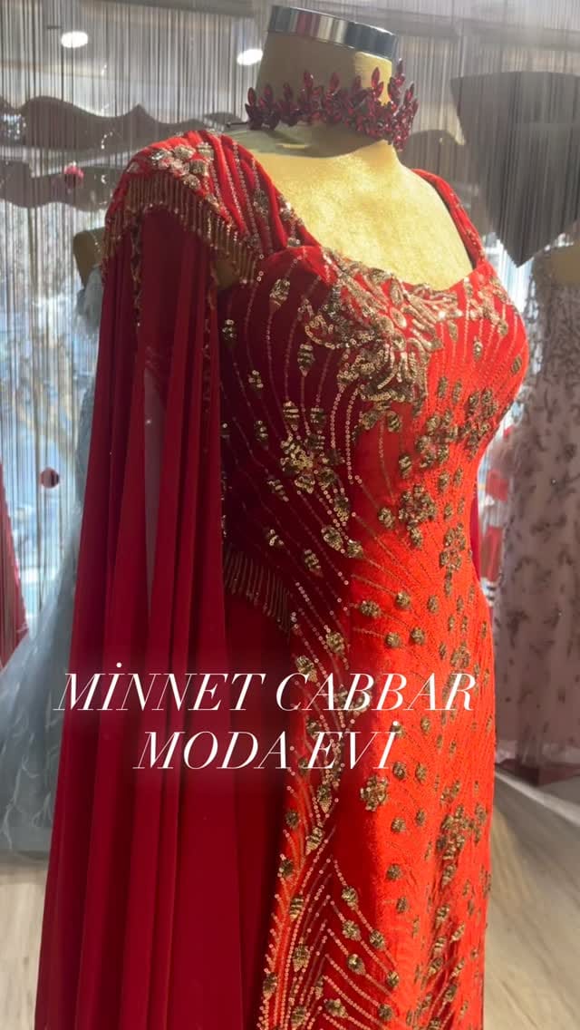 Post 4 by Minnet Cabbar Moda Evi on Instagram (video)