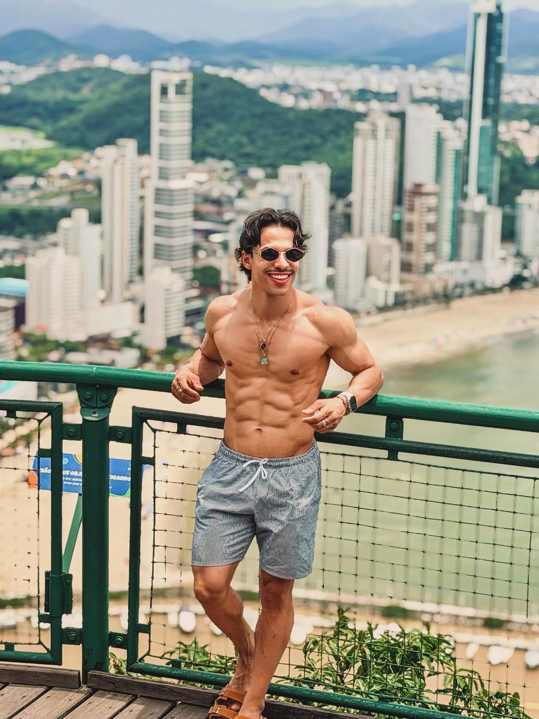 Post 2 by Paulo Mainardes | Personal Trainer on Instagram (carousel)