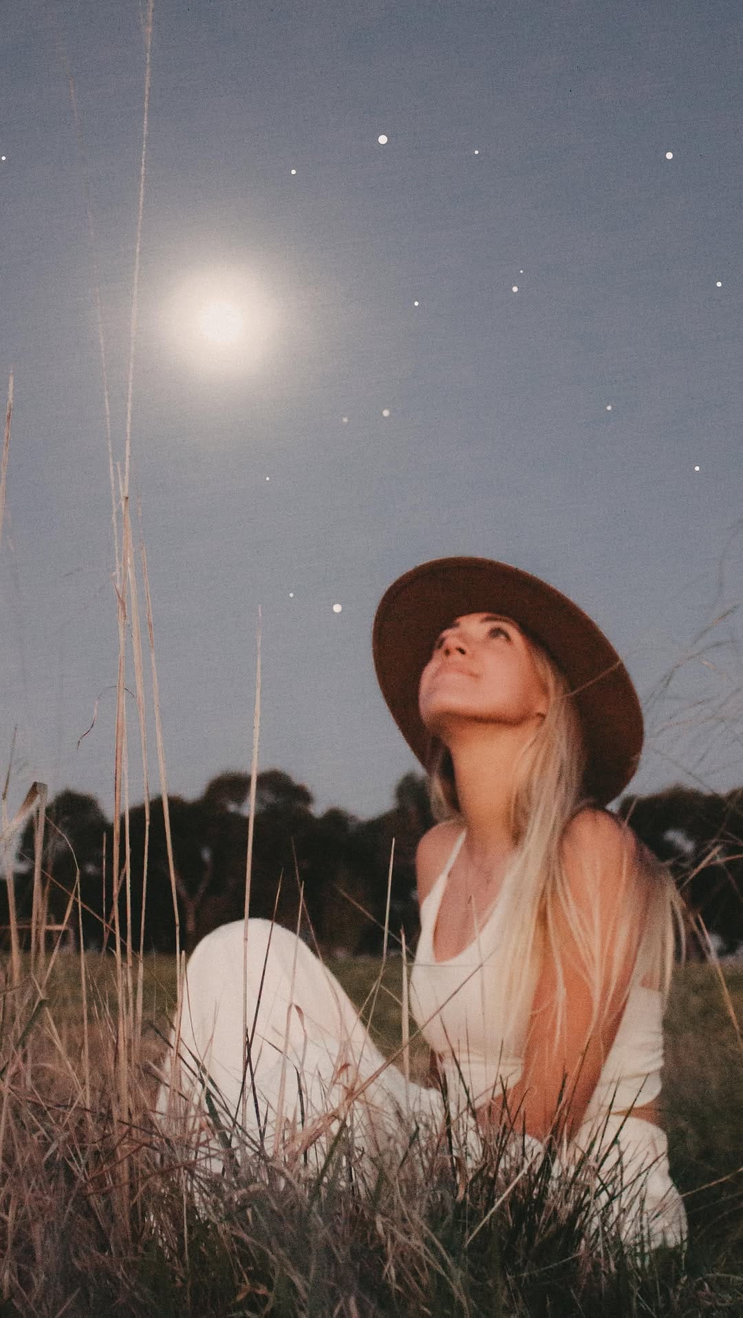 Post 6 by Yvette Prins on Instagram (video)