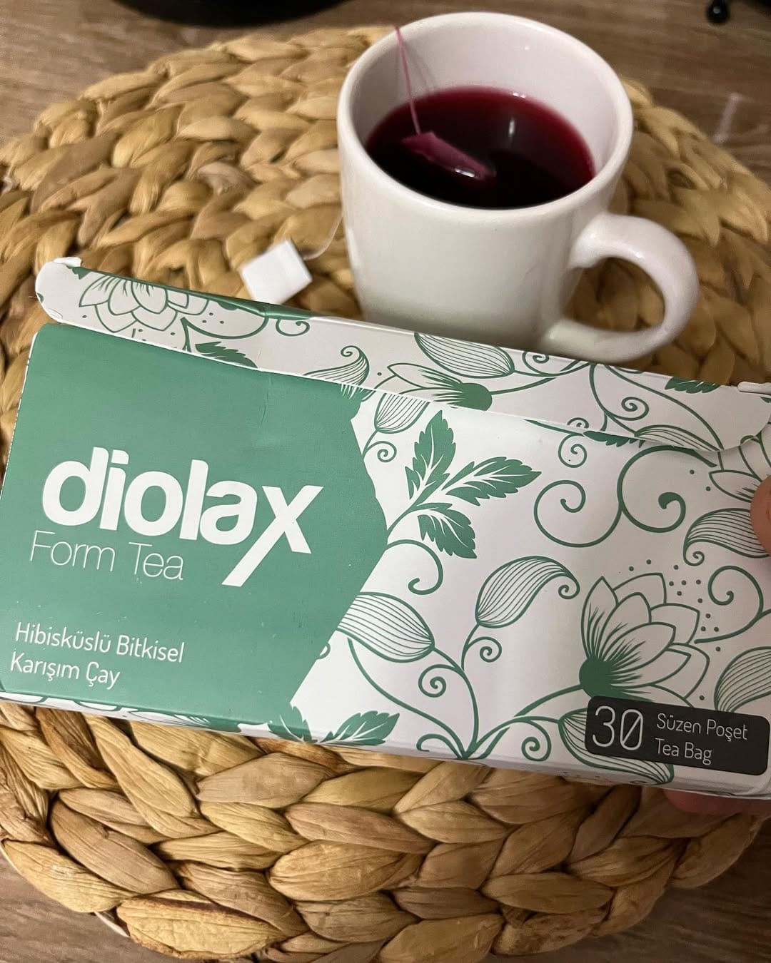 Post 7 by @dioxteaofficiall on Instagram (image)