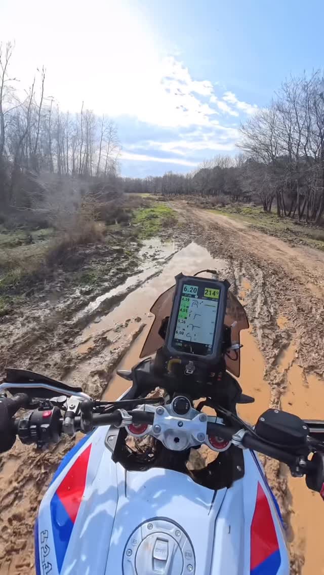 Post 2 by Enduro Istanbul #endist on Instagram (video)