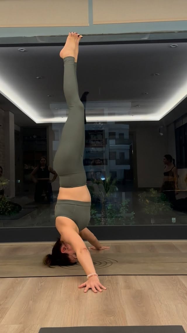 Post 3 by Yeliz Köker on Instagram (video)