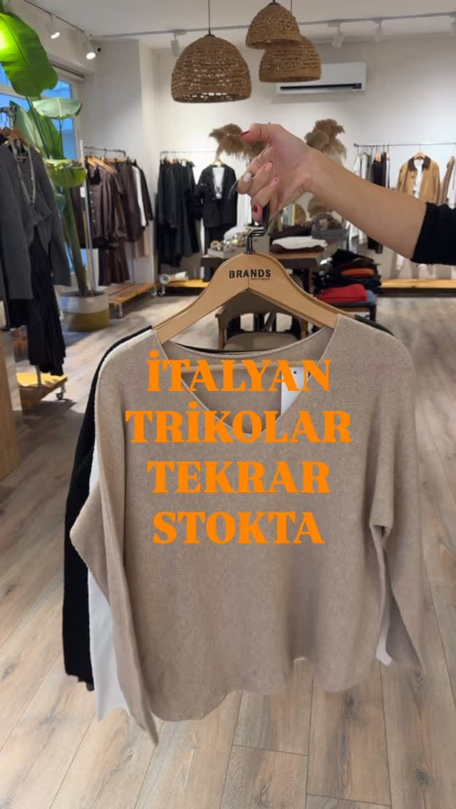 Post 4 by Brands Butik on Instagram (video)