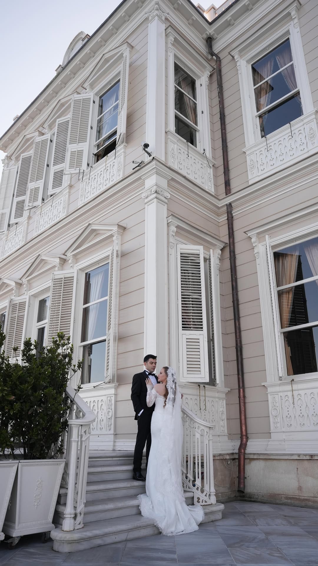Post 8 by Brox Wedding on Instagram (video)