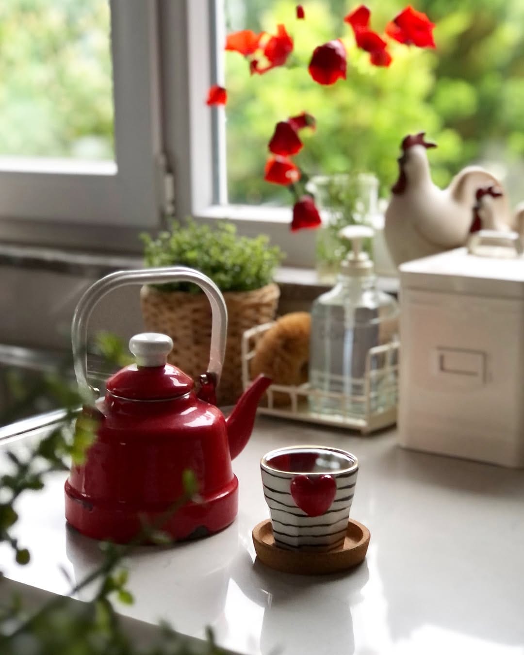 Post 10 by Gaye Öztürk on Instagram (image)